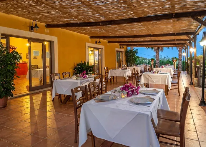 Agriturismo Borgo Degli Ulivi